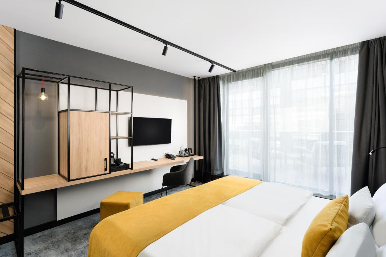 Art Hotel Szeged Luaran gambar
