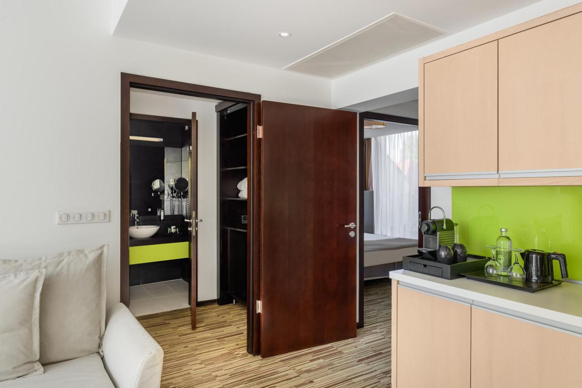 Art Hotel Szeged Luaran gambar