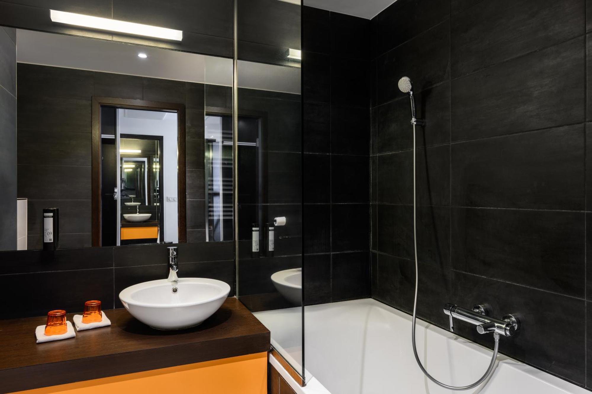 Art Hotel Szeged Luaran gambar