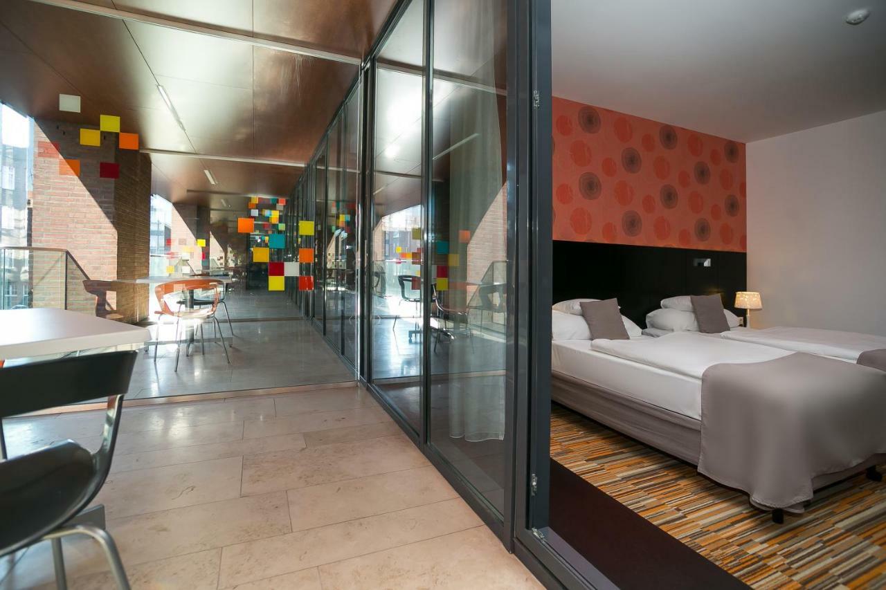 Art Hotel Szeged Luaran gambar